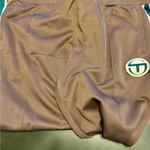 Sergio Tacchini sweatpants - Picture 7 of 7